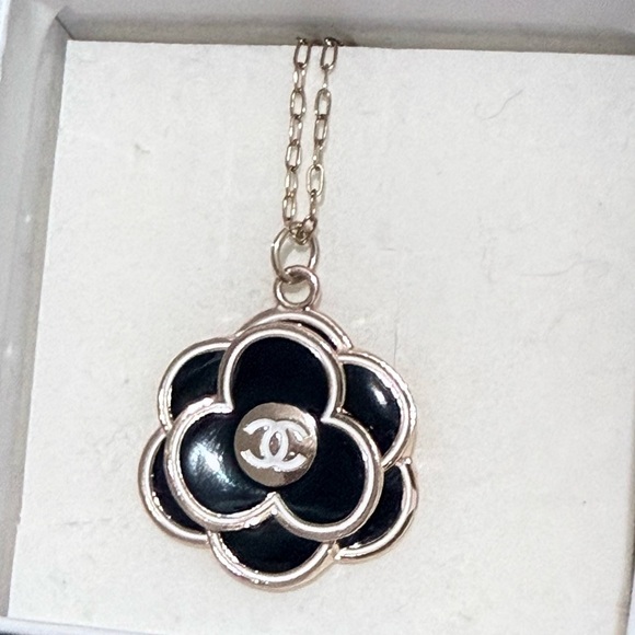 Luxury Beauty Bundle | Camellia Necklace, Chanel Style Art, Makeup Accessories - Picture 3 of 8